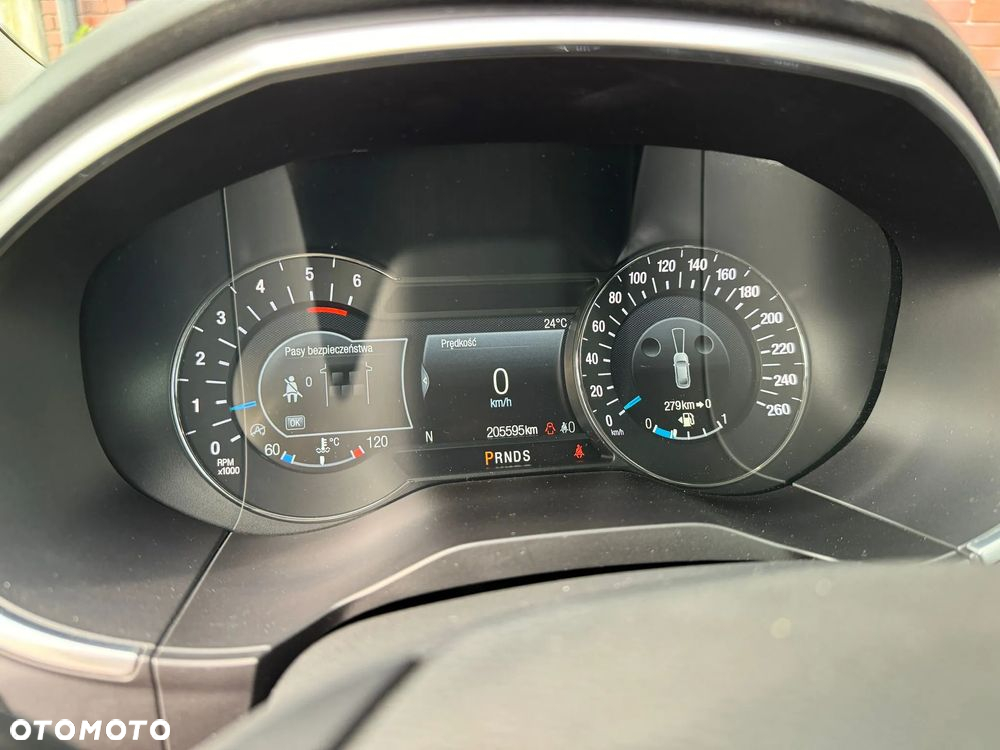 Ford S-Max 2.0 TDCi Titanium PowerShift - 22