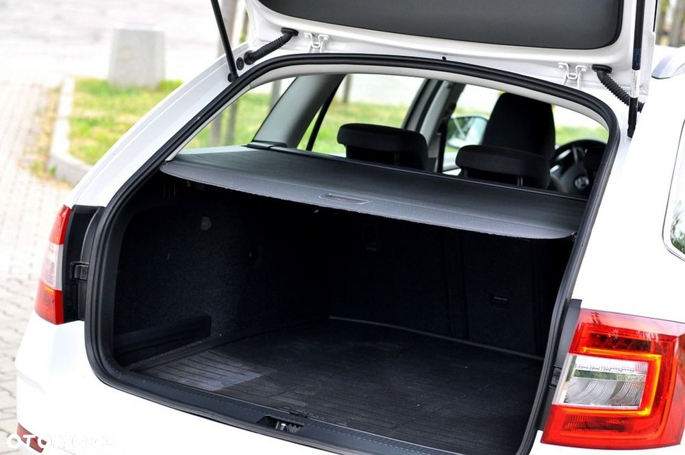Skoda Octavia 1.5 TGI G-TEC DSG Ambition - 11