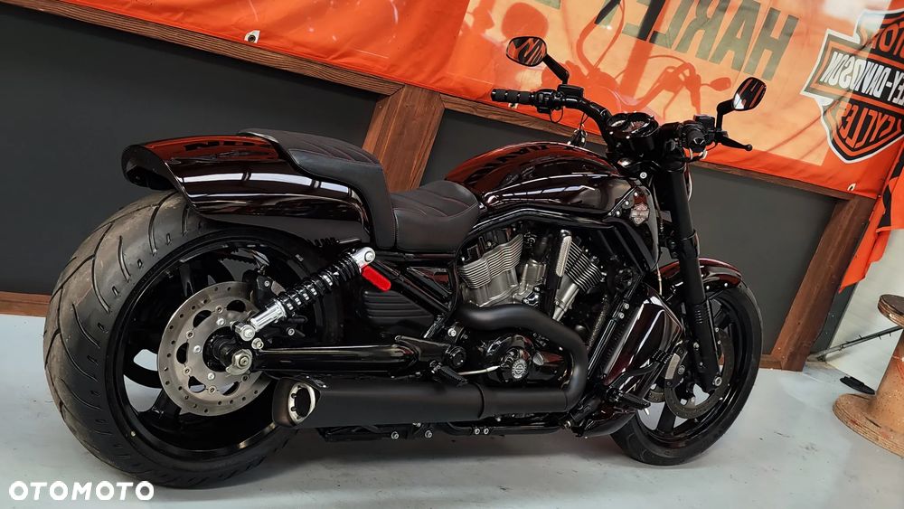 Harley-Davidson V-Rod Muscle - 2
