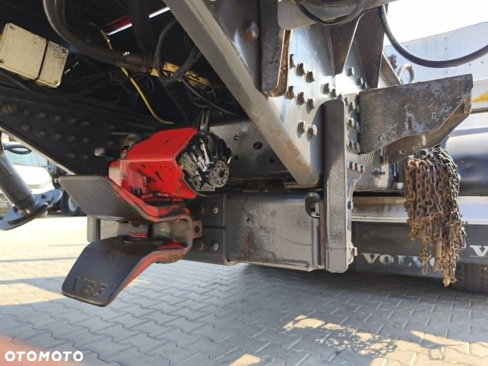 Volvo FH16 750 2015 rok 6x4 Epsilon M110 Opony 80% do drzewa drewna lasu - 12
