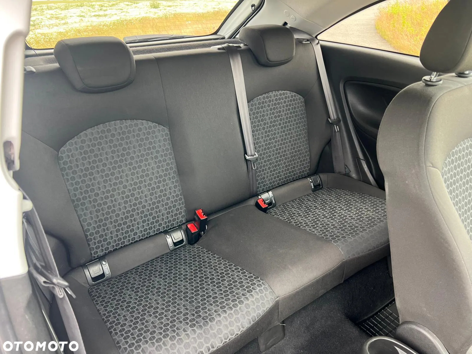 Opel Corsa 1.4 Enjoy - 11