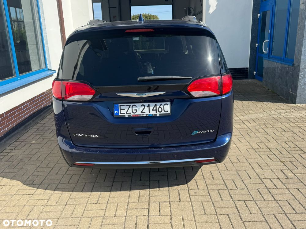 Chrysler Pacifica - 6