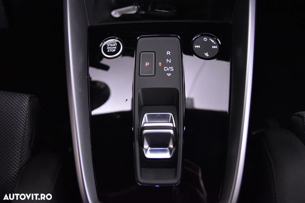 Audi A3 30 TFSI S tronic - 17