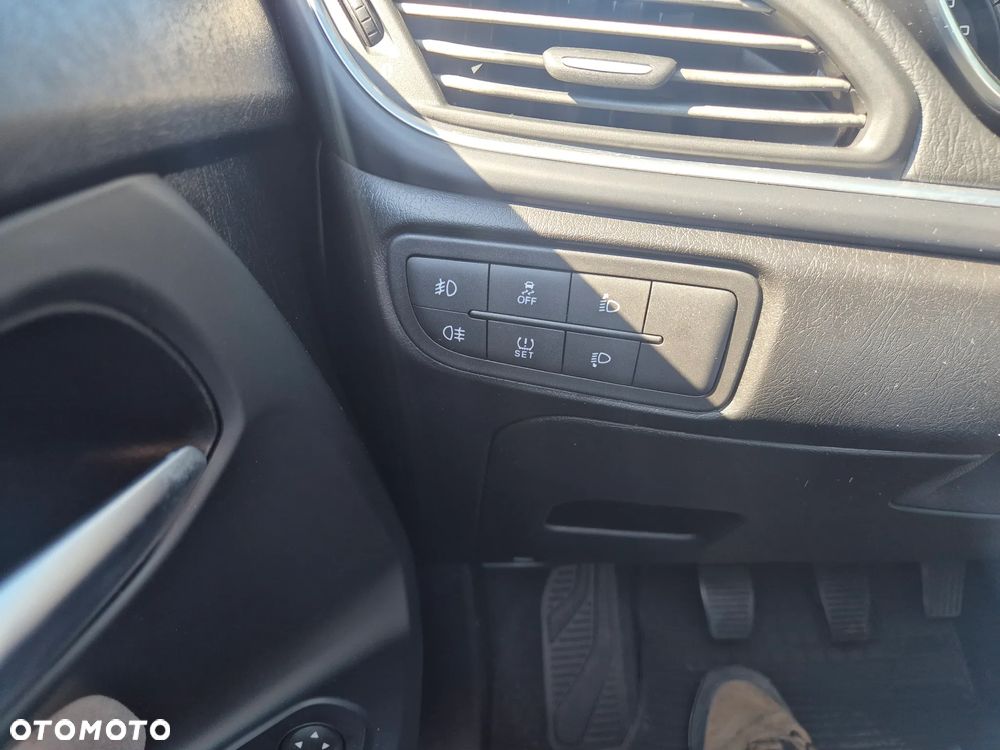 Fiat Tipo 1.4 T-Jet Business Line - 25