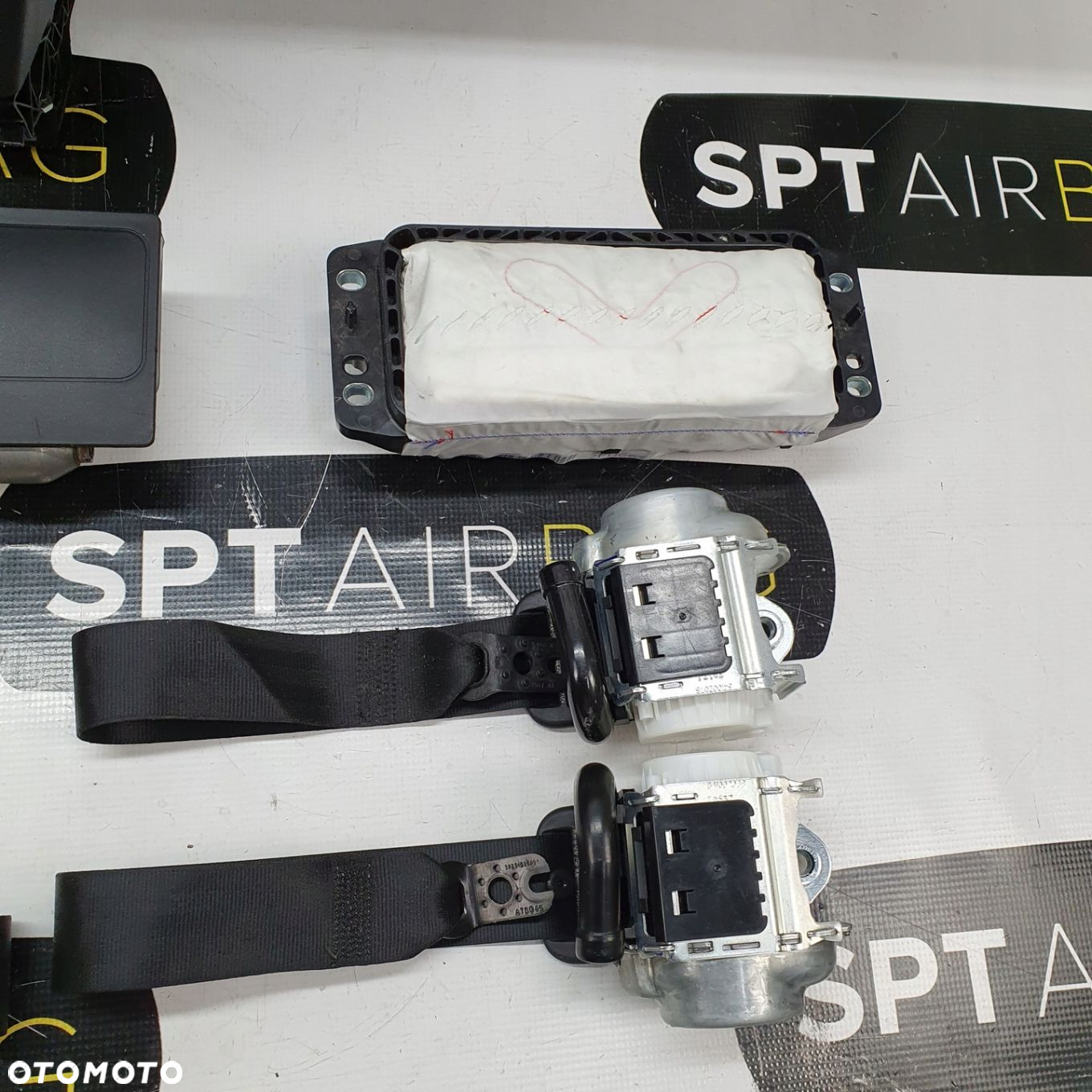 VW PASSAT B8 LIFT DESKA ROZDZIELCZA KONSOLA KOKPIT PULPIT PODUSZKI AIRBAG AIR BAG PASY KIT SET - 10