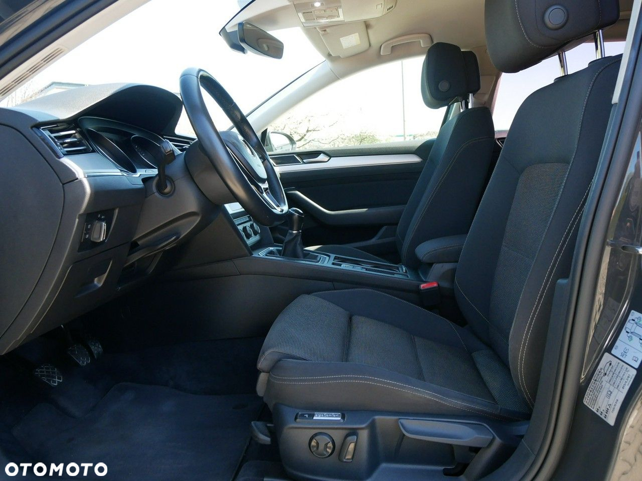 Volkswagen Passat Variant 2.0 TDI (BlueMotion Technology) Comfortline - 5
