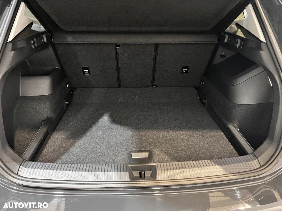 Volkswagen Tiguan - 35