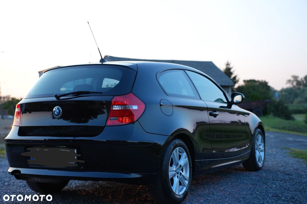 BMW Seria 1 116i - 12