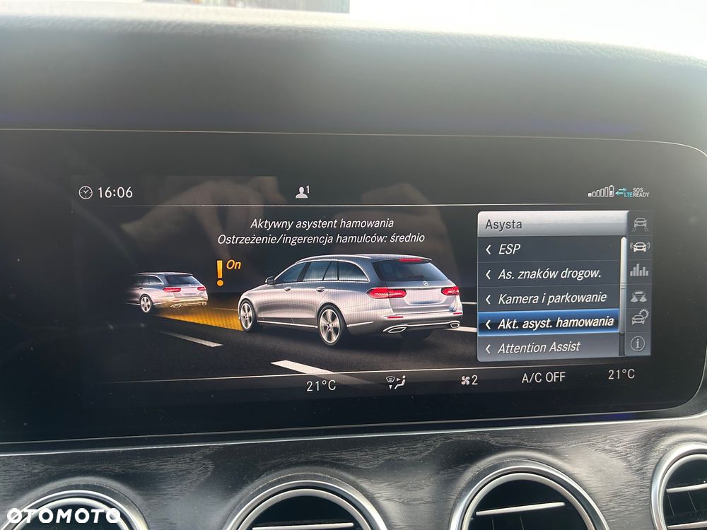 Mercedes-Benz Klasa E 220 d T 9G-TRONIC - 19