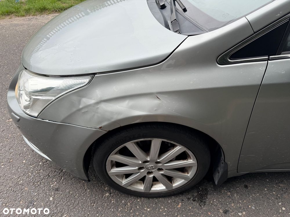 Toyota Avensis - 5