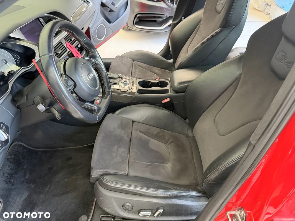 Audi S4 Limousine - 8