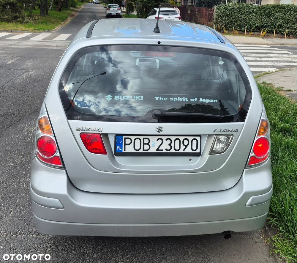 Suzuki Liana 1.6 Comfort - 12