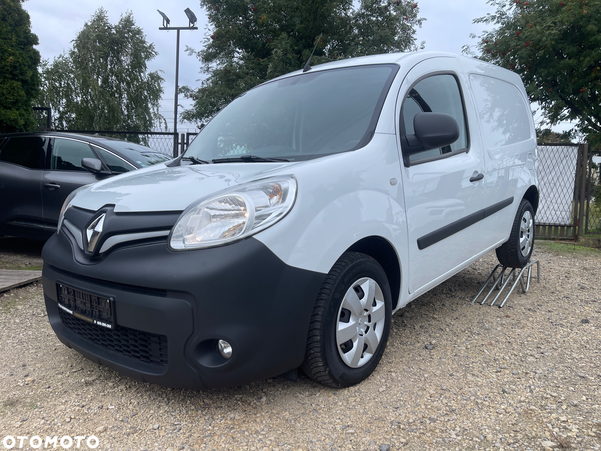 Renault KANGOO - 12