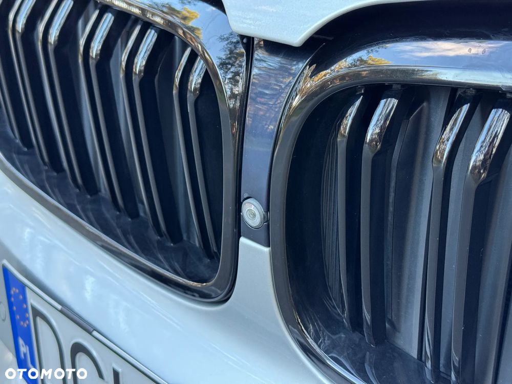 BMW Seria 5 530i xDrive Sport Line sport - 12