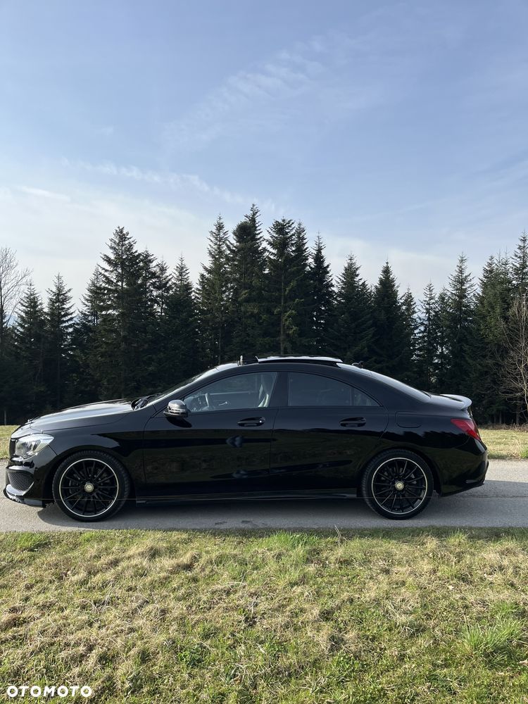 Mercedes-Benz CLA 250 4-Matic AMG Line - 16
