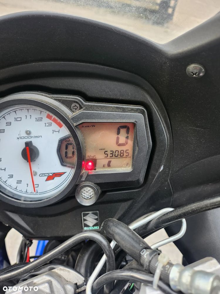 Suzuki GSX - 5