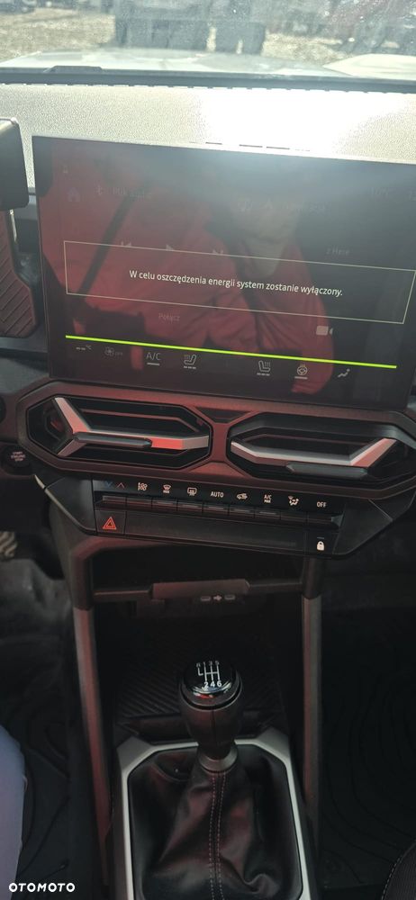 Dacia Duster TCe 100 2WD Essential - 17