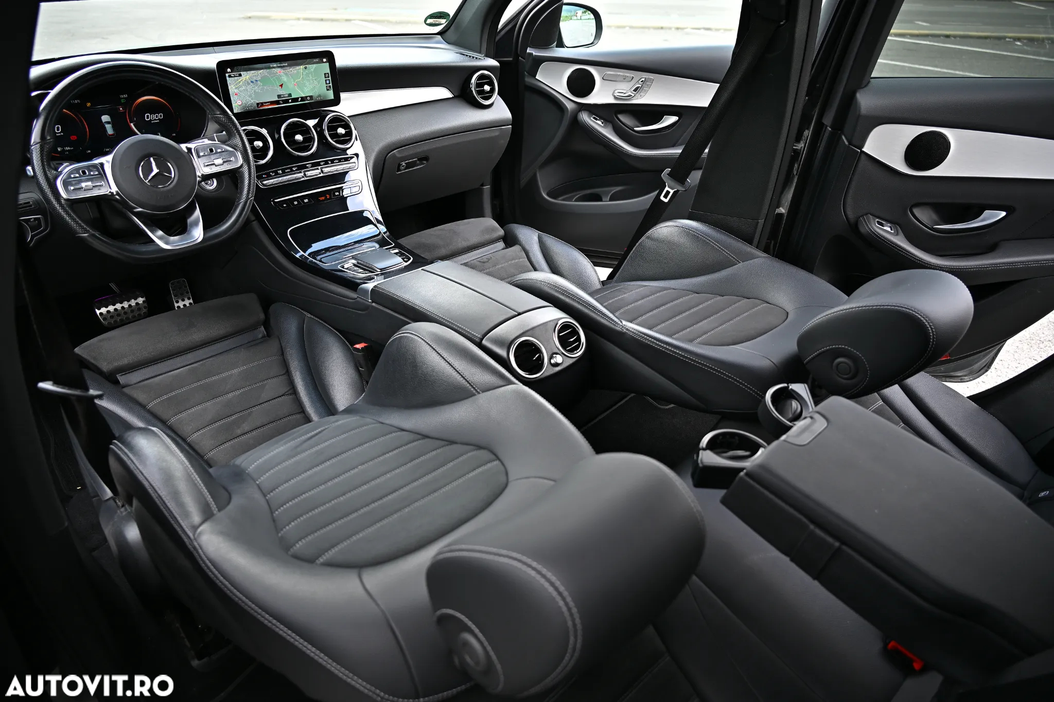 Mercedes-Benz GLC 300 d 4MATIC - 7