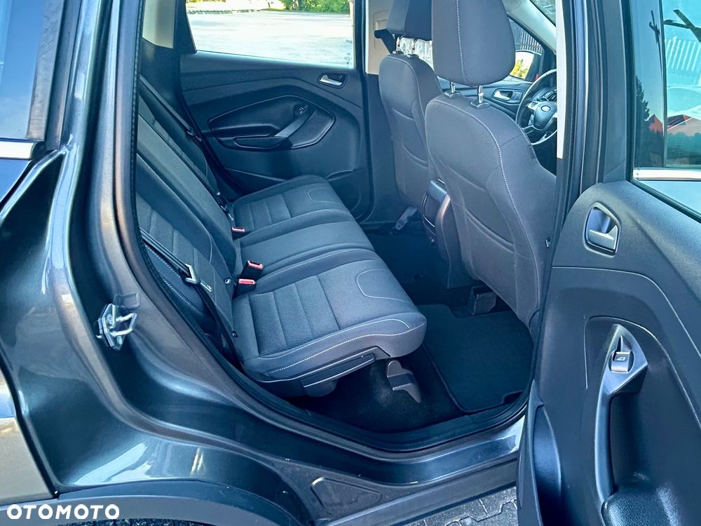 Ford Kuga 2.0 TDCi 4WD Trend - 33