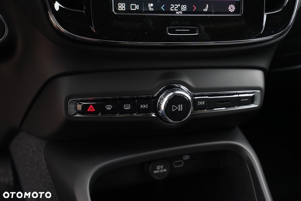 Volvo XC 40 B3 Core - 6