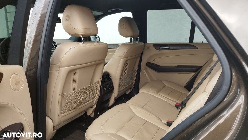 Mercedes-Benz GLE 350 d 4MATIC - 12