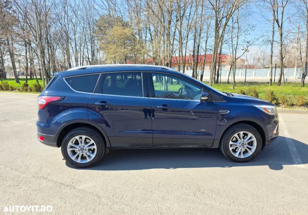 Ford Kuga 2.0 TDCi 4WD Powershift ST-Line - 5