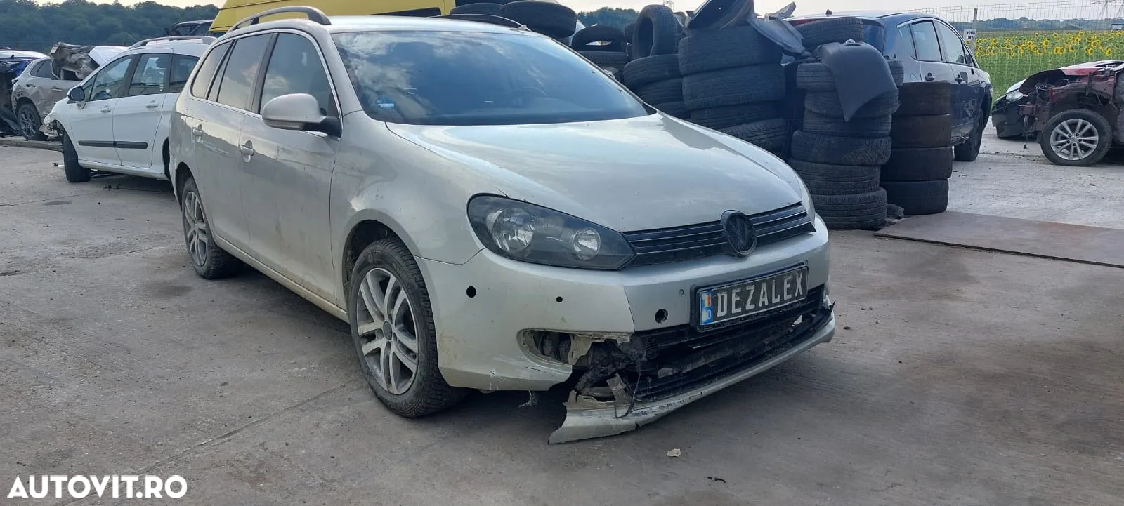 Dezmembrari Volkswagen Golf 6 Combi 1.6 TDI CAY - 3