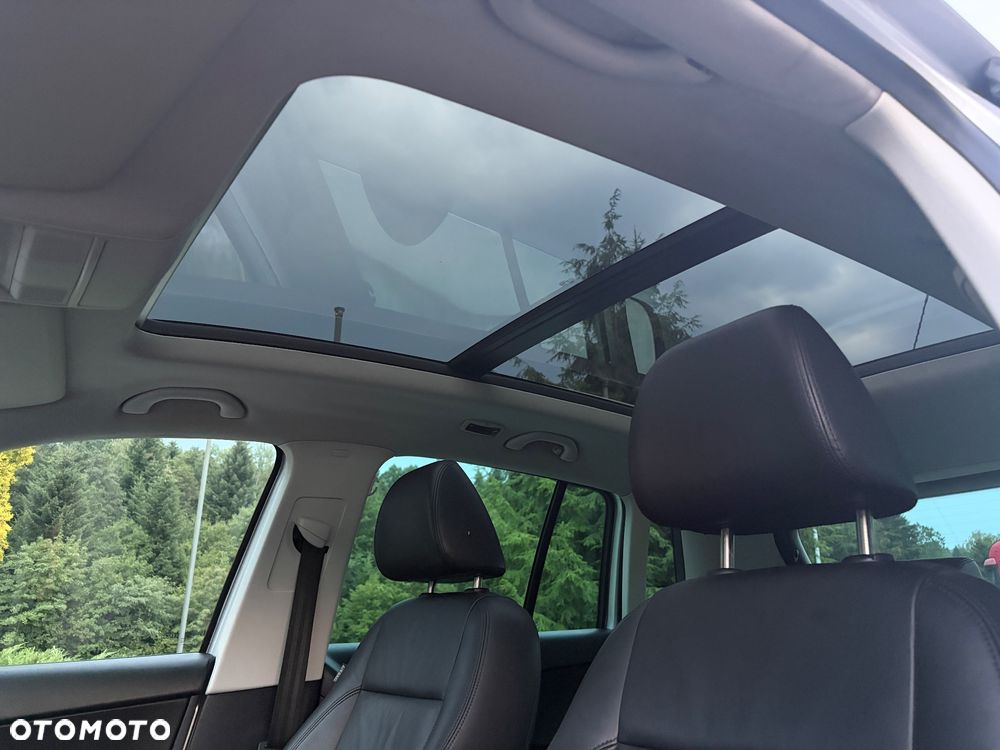 Volkswagen Tiguan 2.0 TDI DPF 4Motion DSG Sport & Style - 18