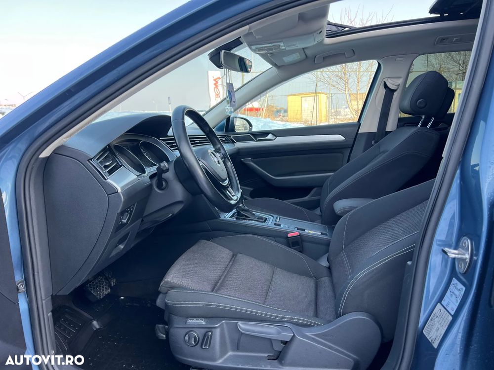 Volkswagen Passat 2.0 TDI DSG (BlueMotion Technology) Comfortline - 23