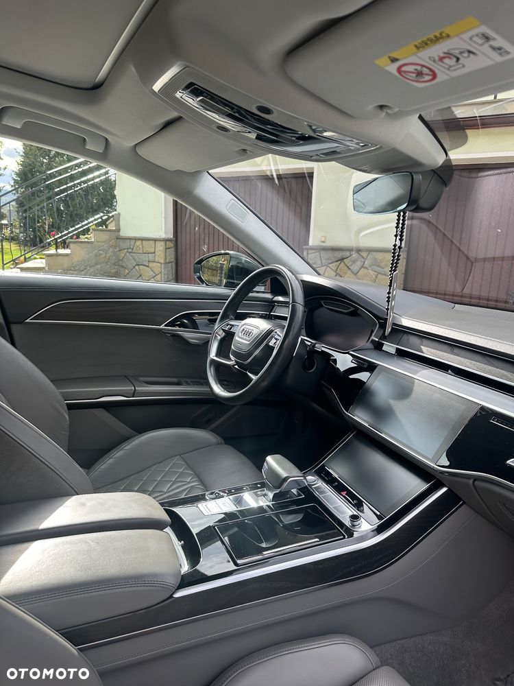 Audi A8 - 14