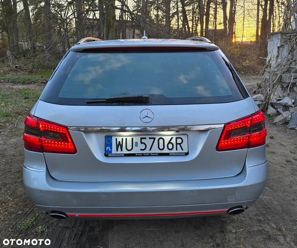 Mercedes-Benz Klasa E 350 CDI 4-Matic BlueEff Elegance - 4