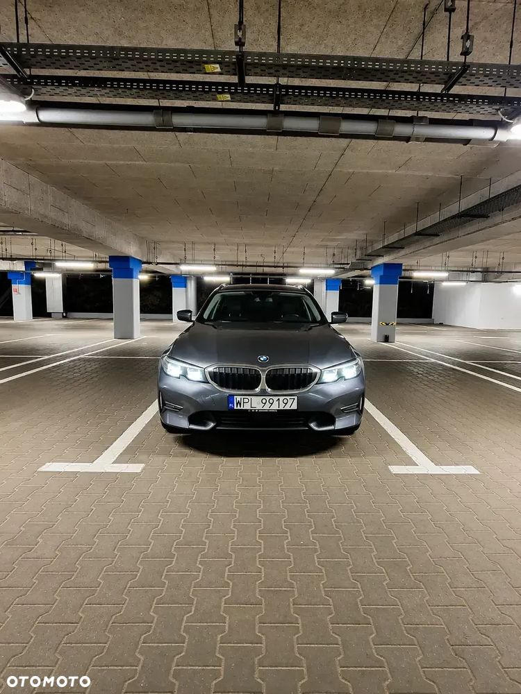 BMW Seria 3 320d MHEV Sport Line - 2