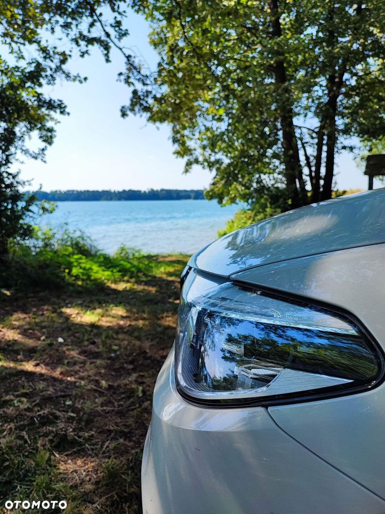 BMW Seria 5 530d xDrive Sport - 11