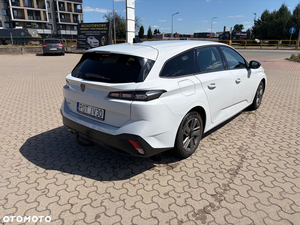 Peugeot 308 PureTech 130 EAT8 Active Pack - 4