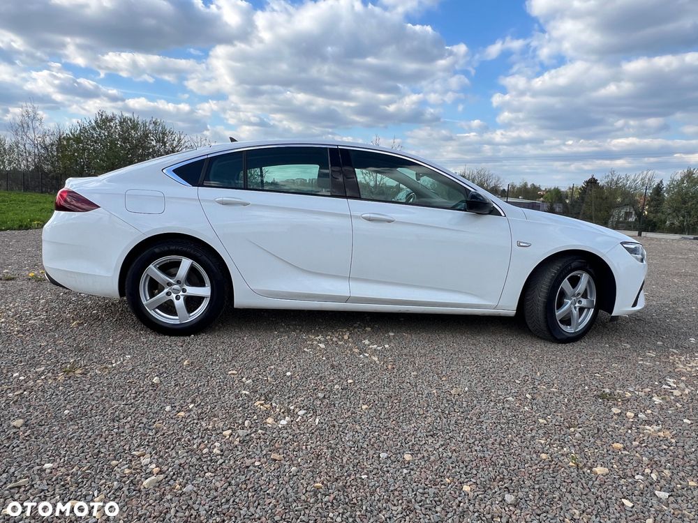 Opel Insignia 2.0 CDTI Business Elegance S&S - 3