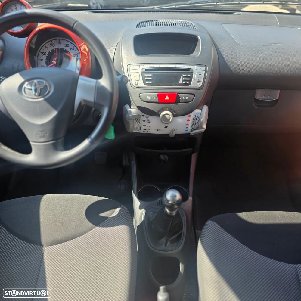 Toyota Aygo 1.0 Orange Edition - 19