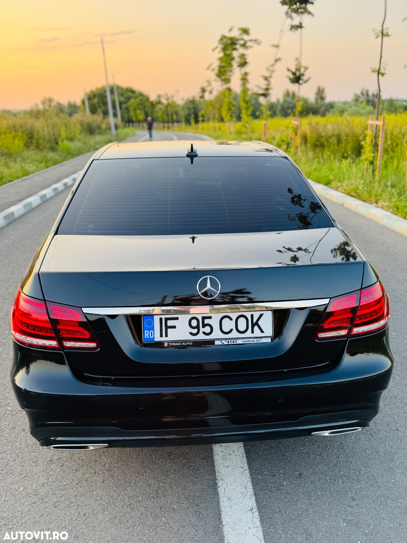 Mercedes-Benz E 200 BlueTEC 7G-TRONIC - 4