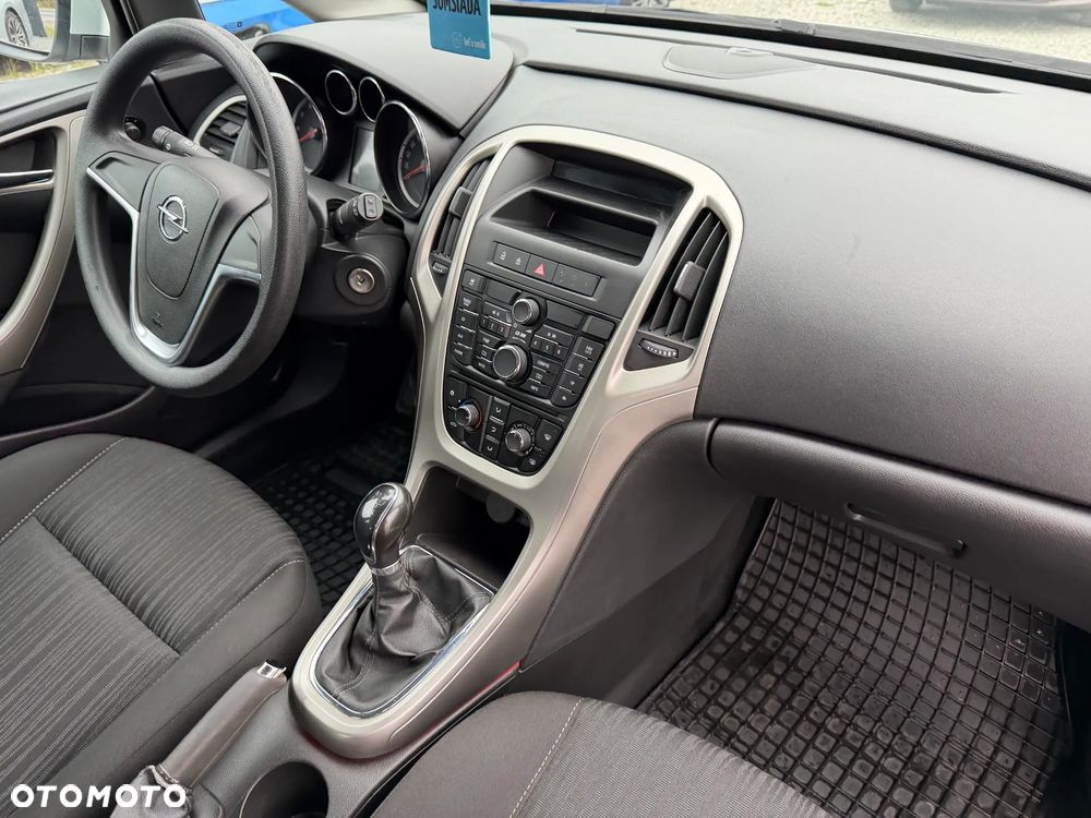 Opel Astra - 38