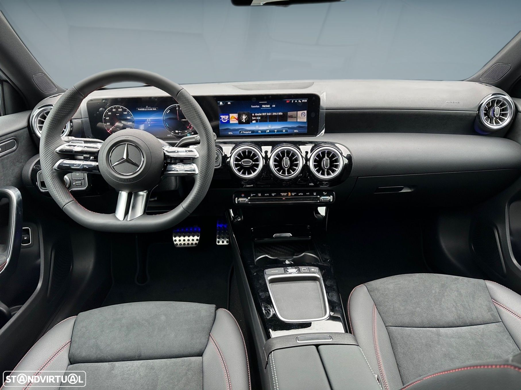 Mercedes-Benz A 250 Limousine e - 11