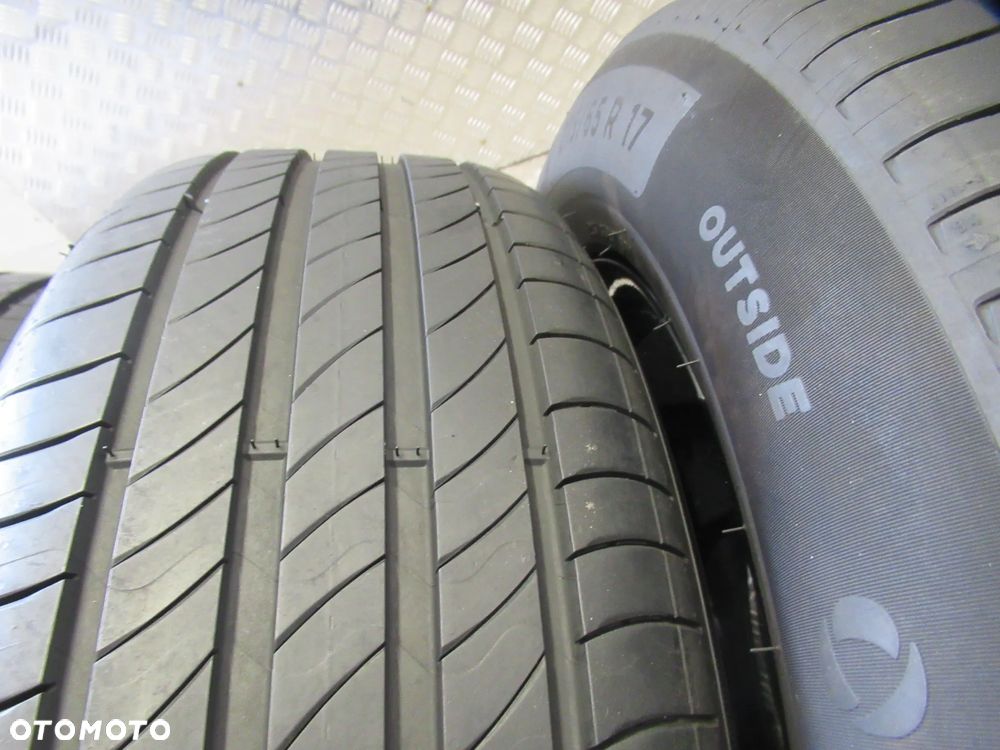 Koła Dacia Bigster Duster 7Jx17 et47 5x114,3 215/65/17 - 14