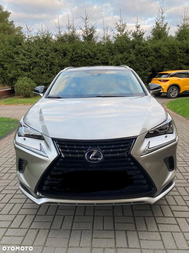 Lexus NX 300 F Impression AWD - 9