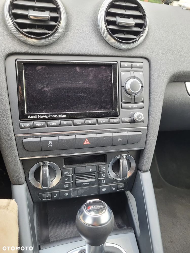 Audi A3 1.8 TFSI Sportback S tronic S line Sportpaket - 33