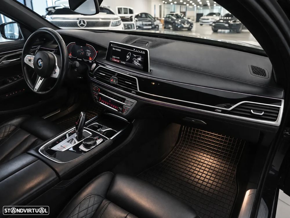 BMW 740 d xDrive Pack M Auto - 9