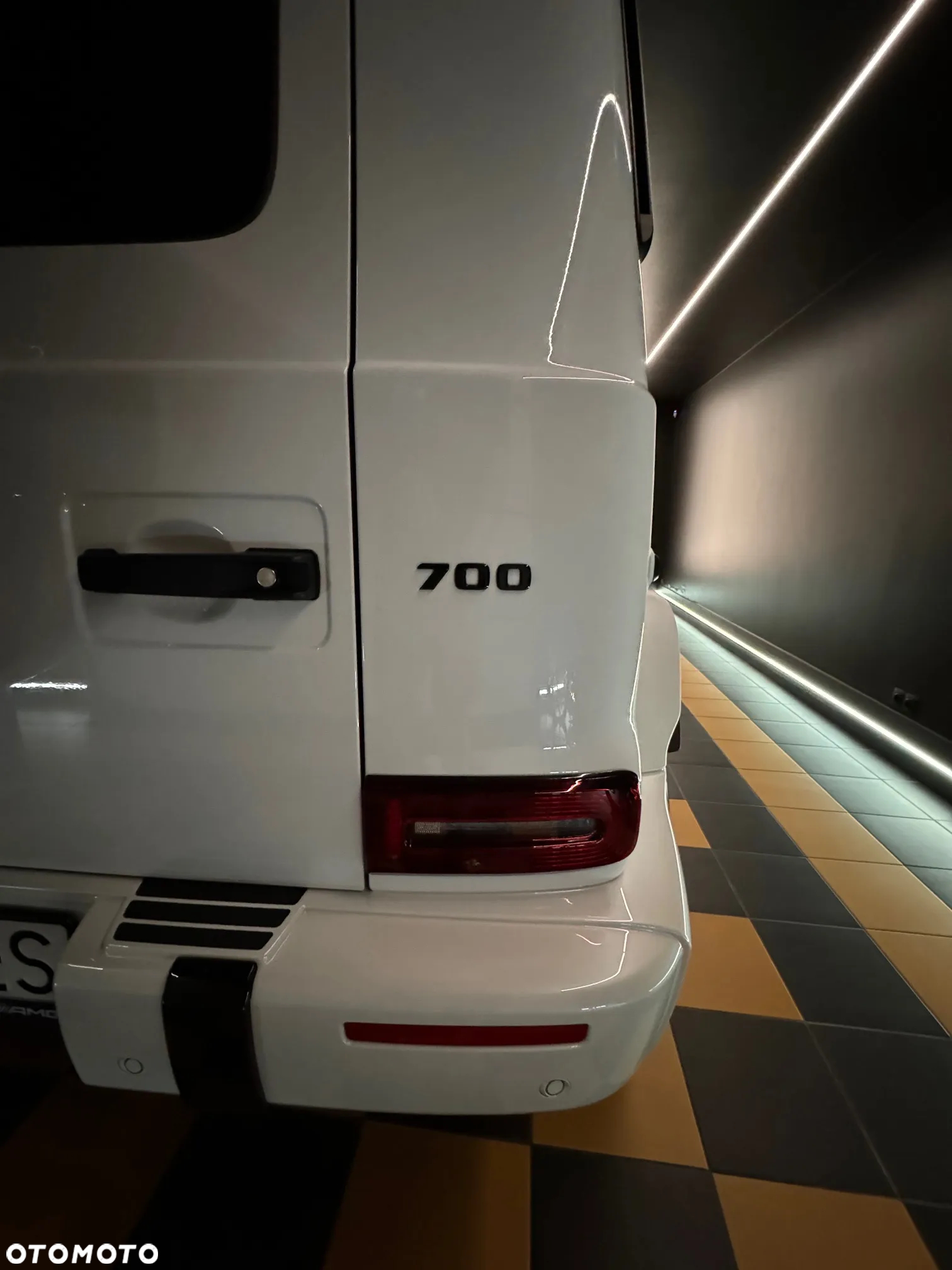 Mercedes-Benz Klasa G AMG 63 - 16