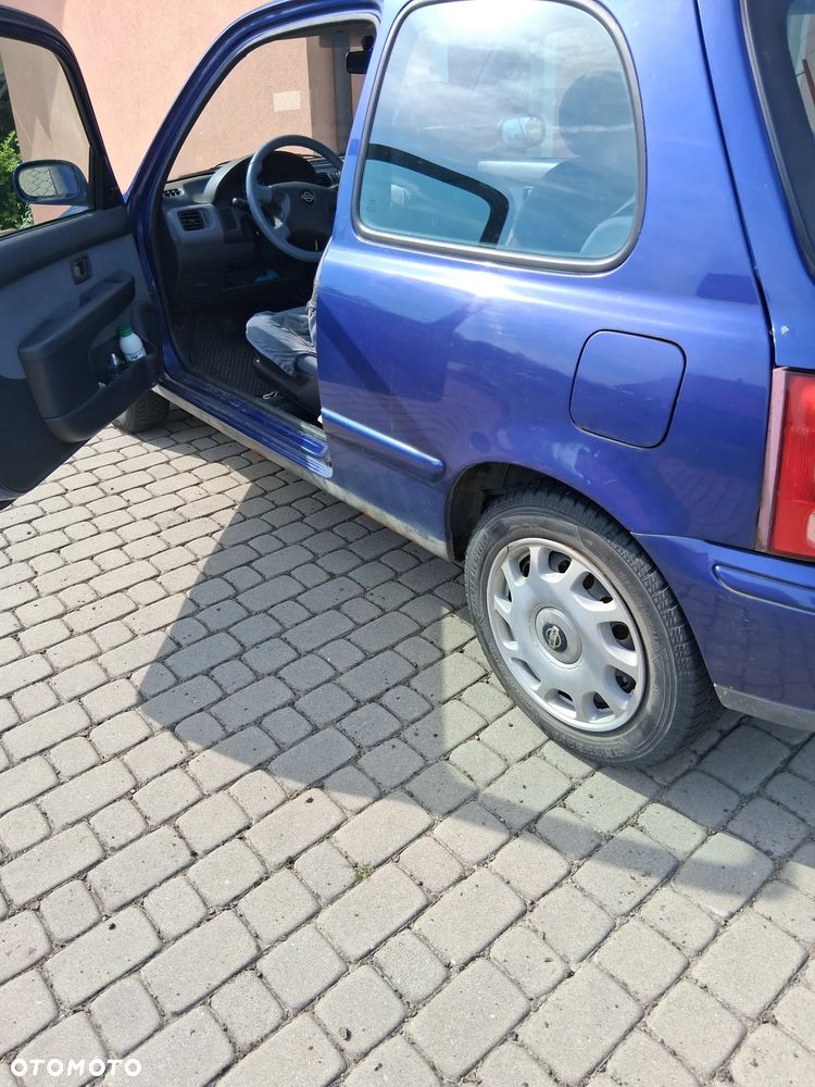 Nissan Micra 1.0 Comfort - 4