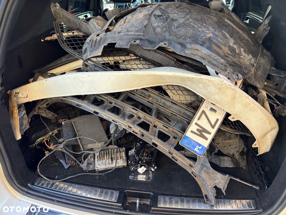 Mercedes-Benz GLE - 16