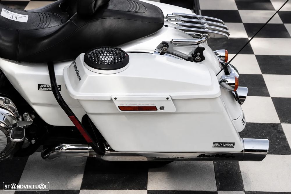 Harley-Davidson Street Glide - 5