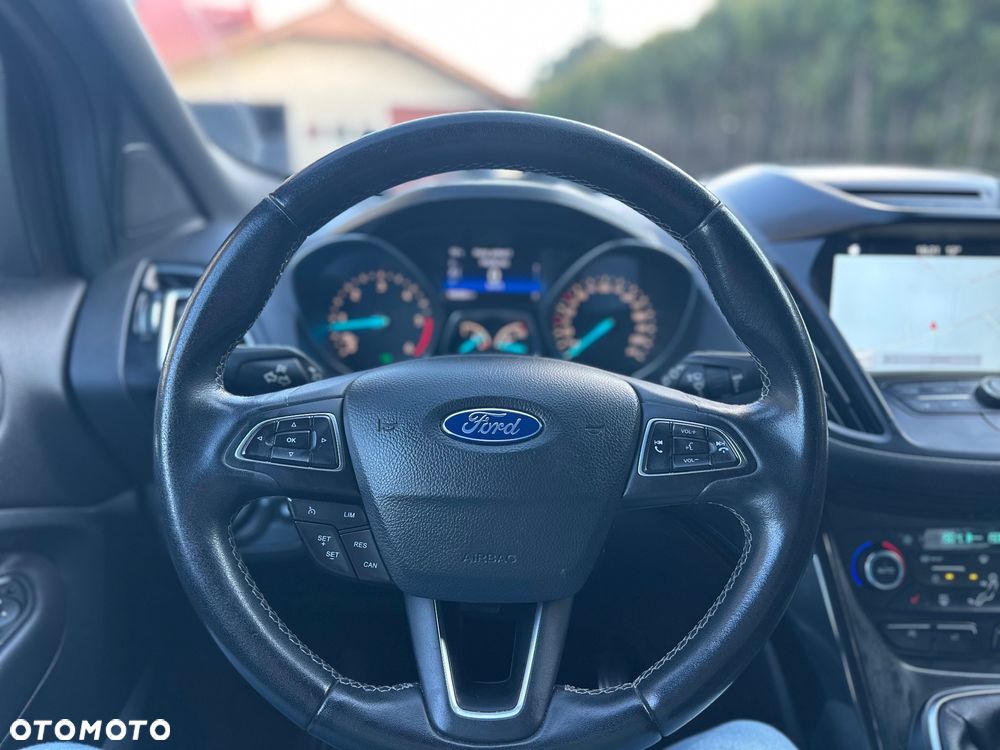 Ford Kuga 2.0 TDCi 2x4 ST-Line - 16