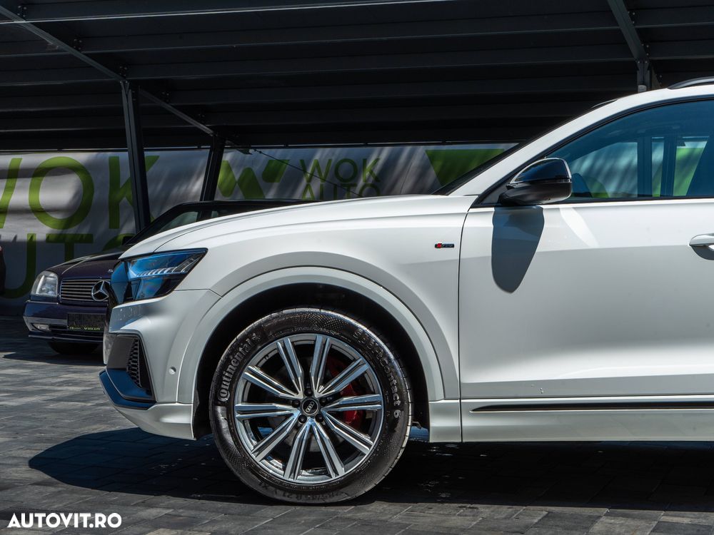 AUDI Q8 2022 — imagine 10