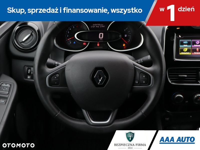 Renault Clio - 18